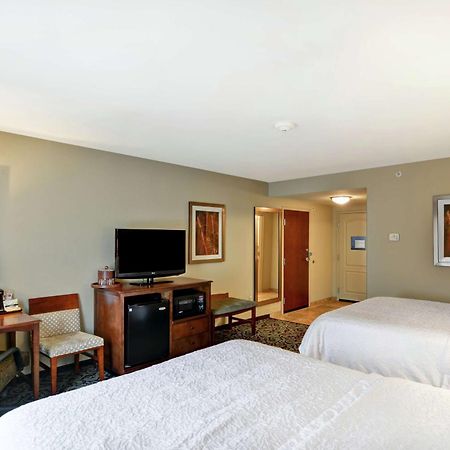 Hampton Inn And Suites New Hartford/Utica Extérieur photo