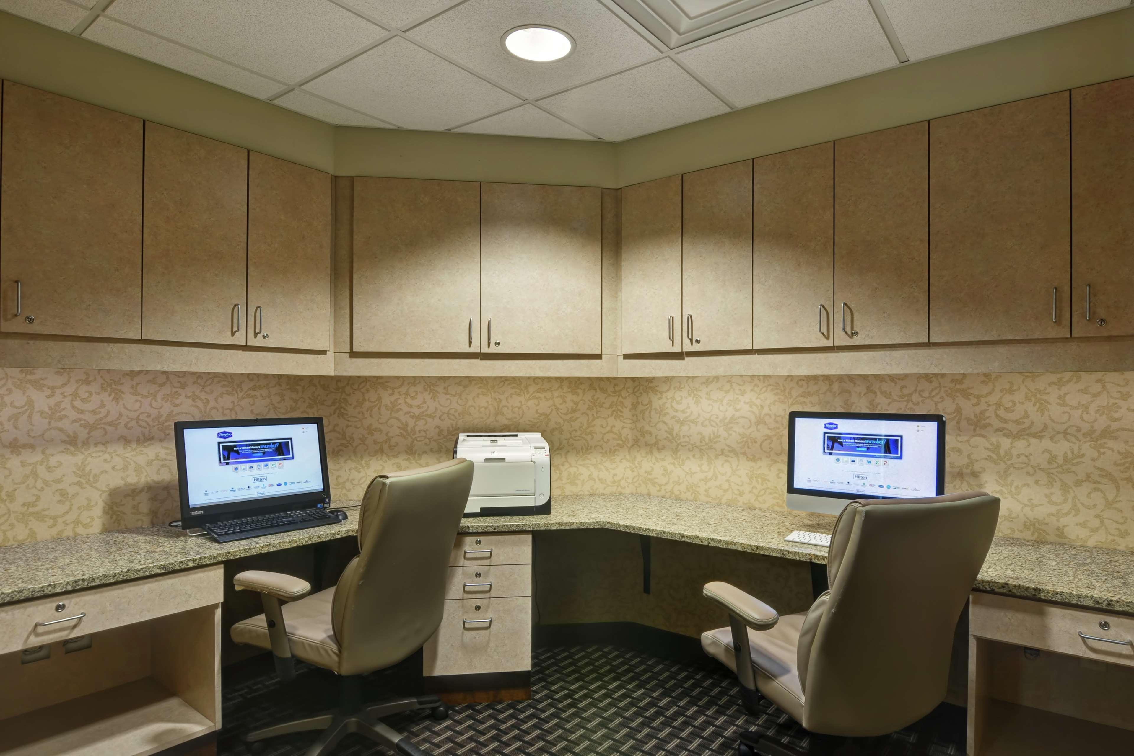 Hampton Inn And Suites New Hartford/Utica Extérieur photo