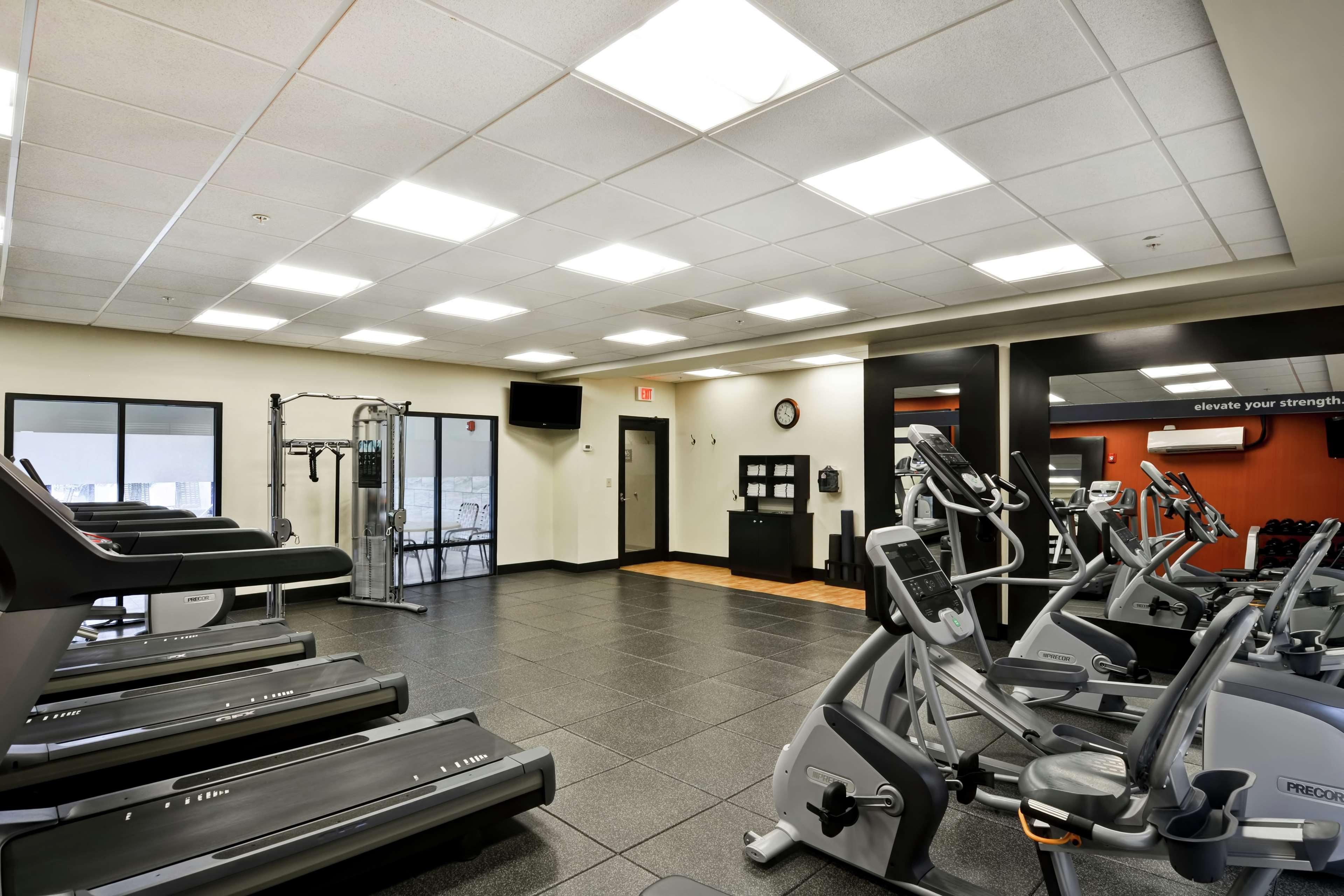 Hampton Inn And Suites New Hartford/Utica Extérieur photo