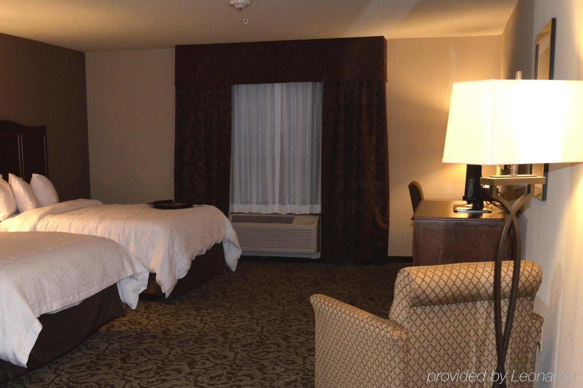 Hampton Inn And Suites New Hartford/Utica Extérieur photo
